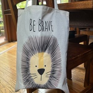 Tote Bag. Lion. Be Brave. NEW